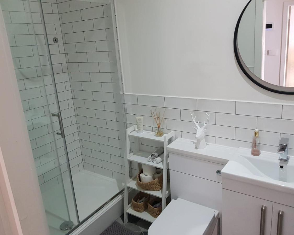 34 Cuppin Street - Luxury City Centre Apartment! Chester Esterno foto