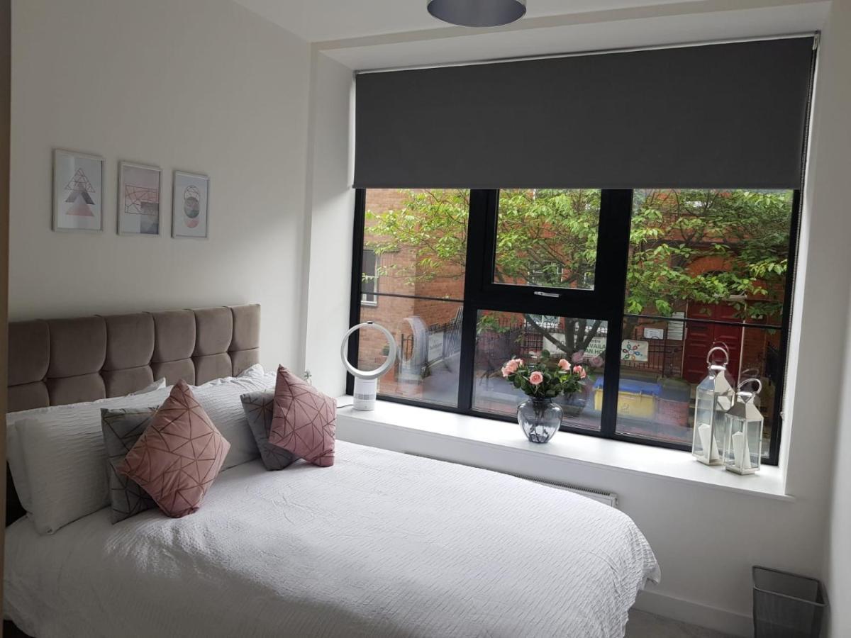 34 Cuppin Street - Luxury City Centre Apartment! Chester Esterno foto