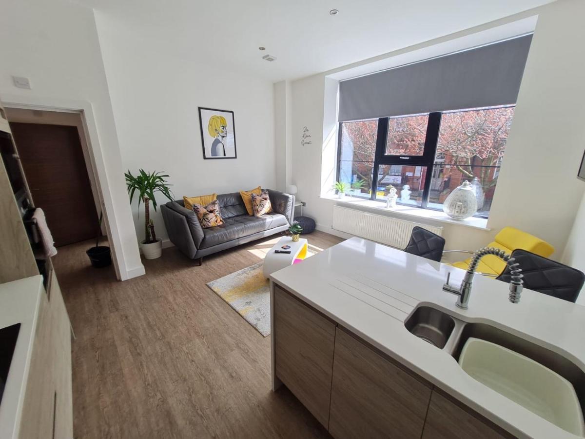 34 Cuppin Street - Luxury City Centre Apartment! Chester Esterno foto